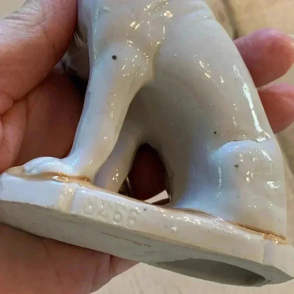 Antique White Staffordshire Type of Dog Fruit Basket In Mouth Foreign Ma… - Picture 3 of 13